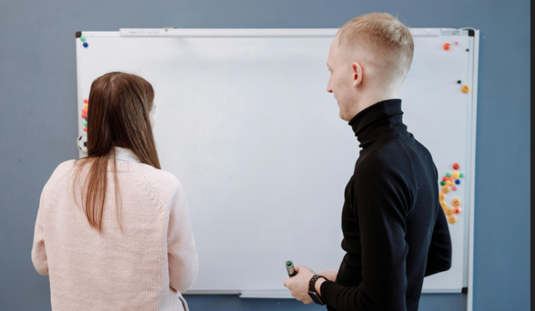 Paralegal College Instructor Highlighted in 'Legally Mom'